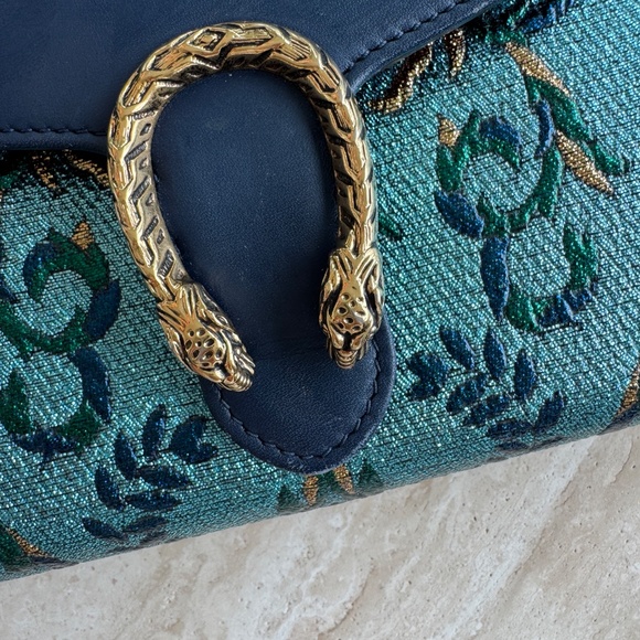 Gucci Clutch with Chain - Picture 2 of 9